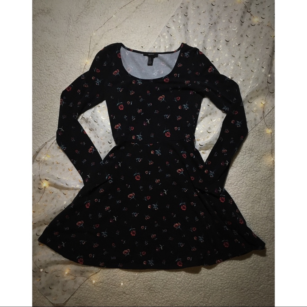 Long sleeve floral dress